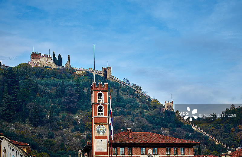 意大利马罗斯蒂卡城墙图片素材