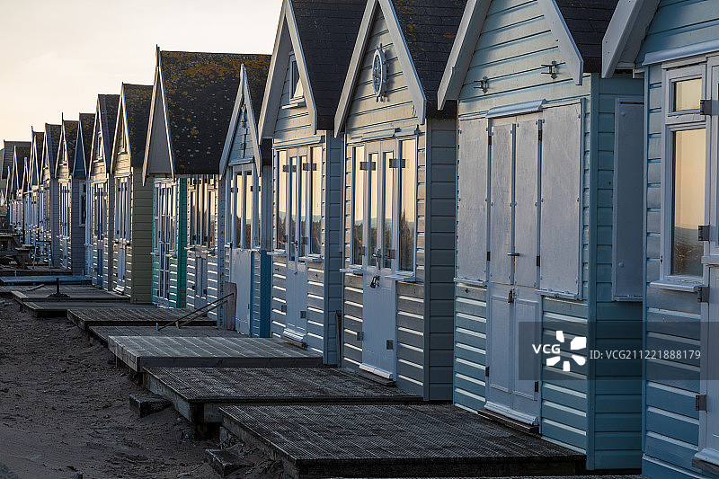 穆德福德沙洲的海滩小屋图片素材