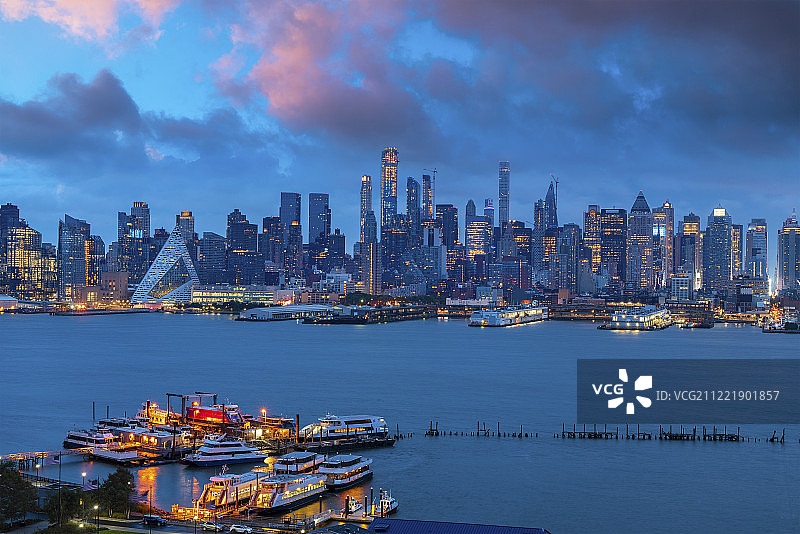 纽约市曼哈顿天际线图片素材