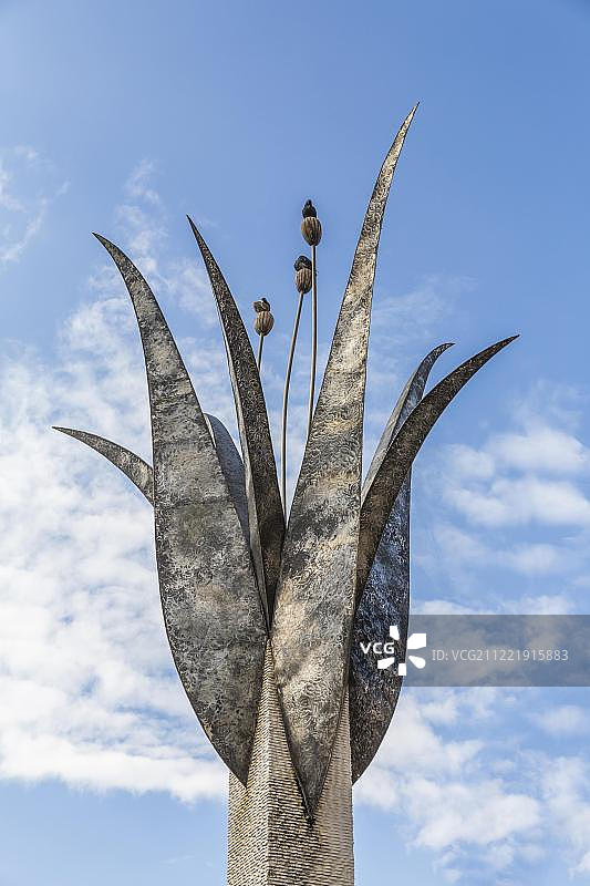 古巴哈瓦那老广场的现代雕塑，中美洲图片素材