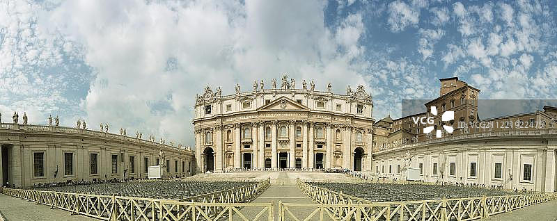 圣彼得广场的圣彼得大教堂，罗马，拉齐奥，意大利，欧洲图片素材
