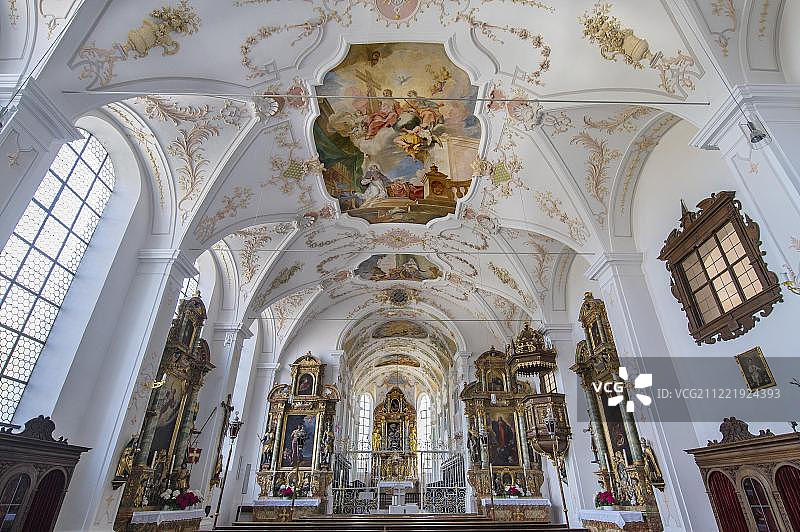 德国拜哈廷圣约翰浸信会修道院教堂内景图片素材