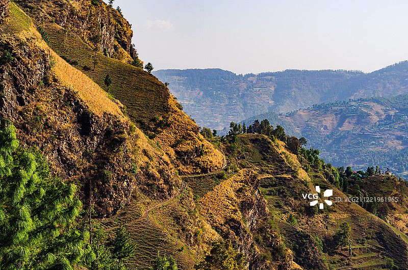 蜿蜒的小路图片素材