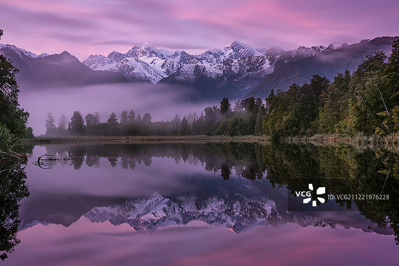 马修森湖日出图片素材