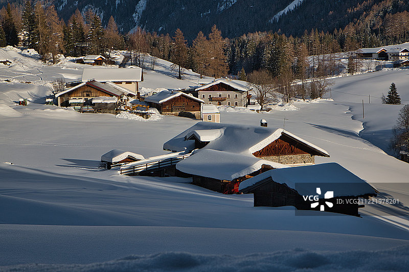 雪山风景图片素材
