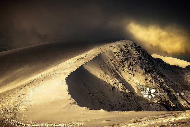 赫尔维林峰图片素材
