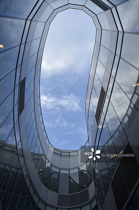 蓝色的天空图片素材