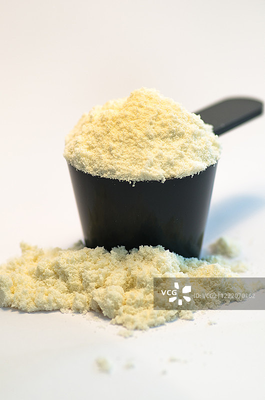 健身训练用营养补充剂图片素材