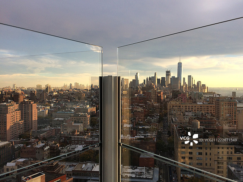 标准酒店屋顶图片素材