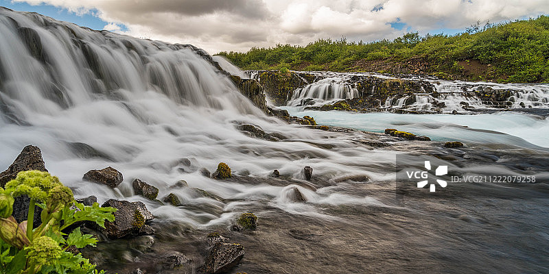 布鲁阿尔瀑布 - 冰岛图片素材
