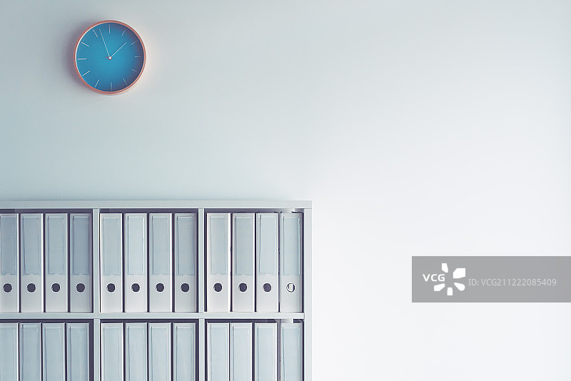 商务办公室中的文件夹图片素材