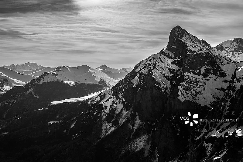 群山之巅图片素材