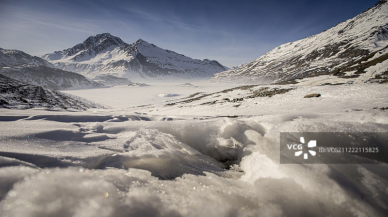 蒙塞尼西奥湖冰冻图片素材