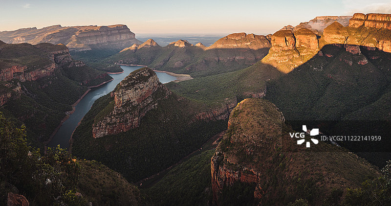 布莱德河峡谷图片素材