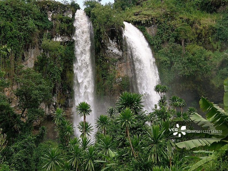 乌干达锡皮瀑布图片素材