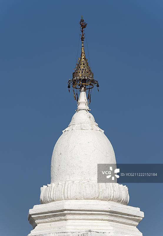 缅甸曼德勒固都陶佛塔白色佛塔细节图片素材