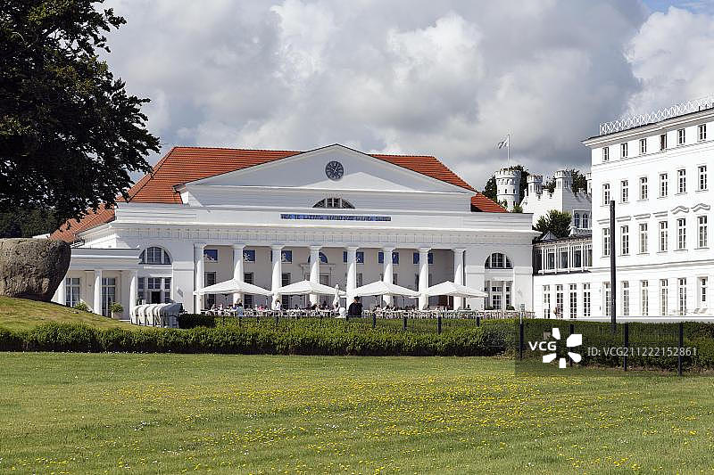 波罗的海度假胜地黑利根达姆的历史温泉酒店和浴场图片素材