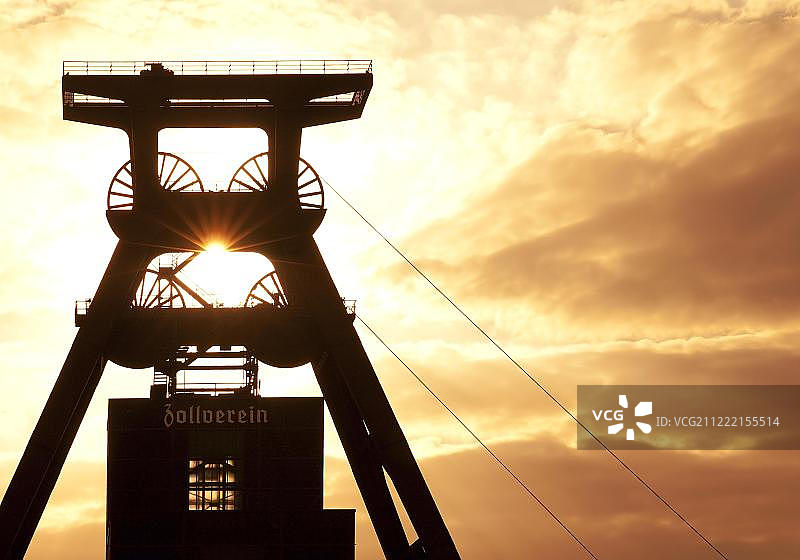 德国埃森关税同盟矿业同盟XII号矿井井架图片素材
