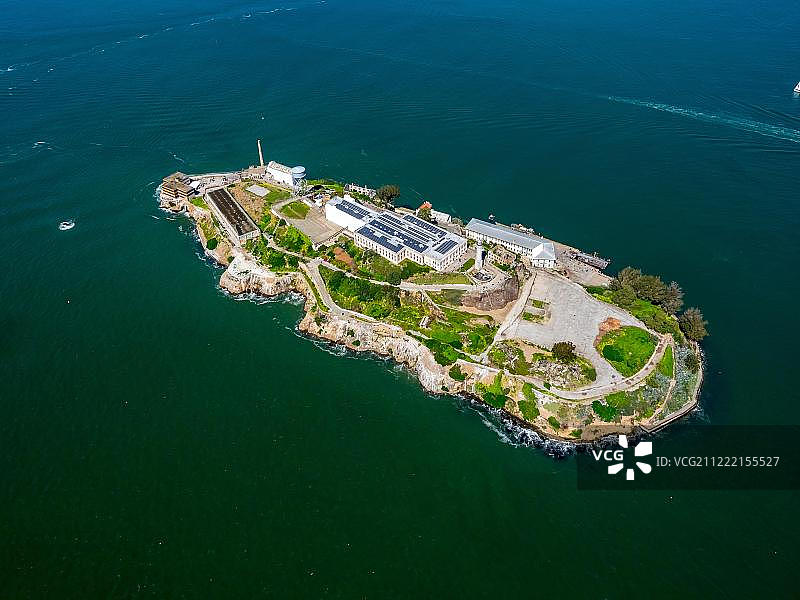 恶魔岛监狱岛航拍，美国加利福尼亚州旧金山图片素材