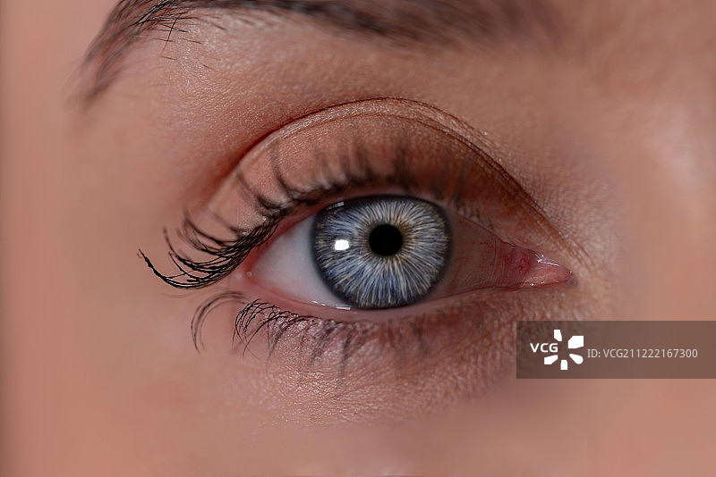 女性眼睛特写抽象图片素材