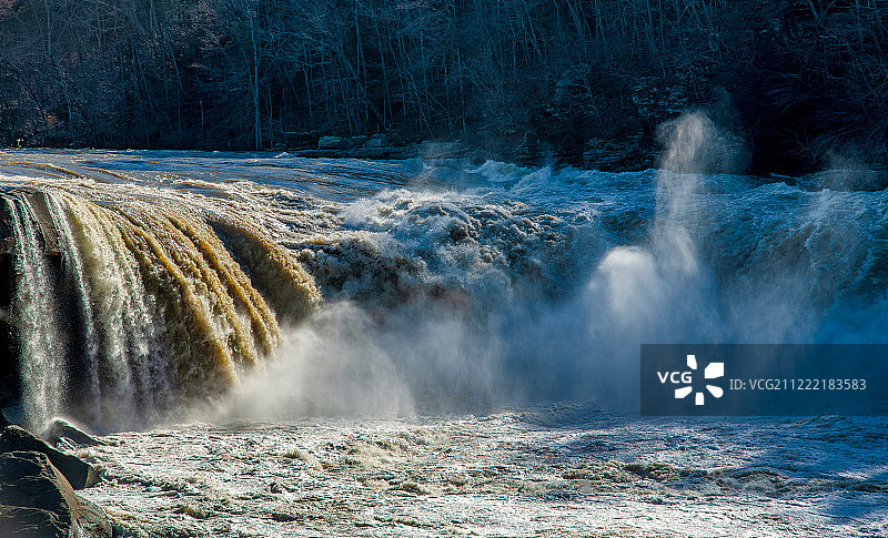 坎伯兰瀑布图片素材