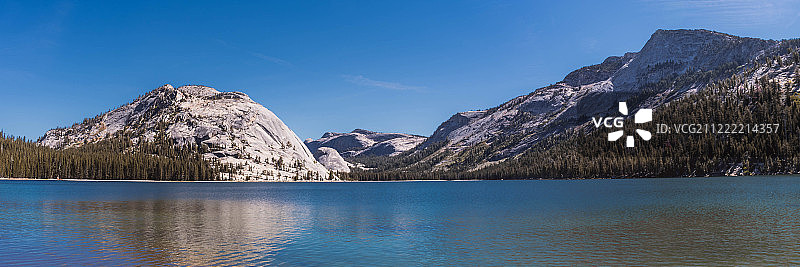 特纳亚湖全景图片素材