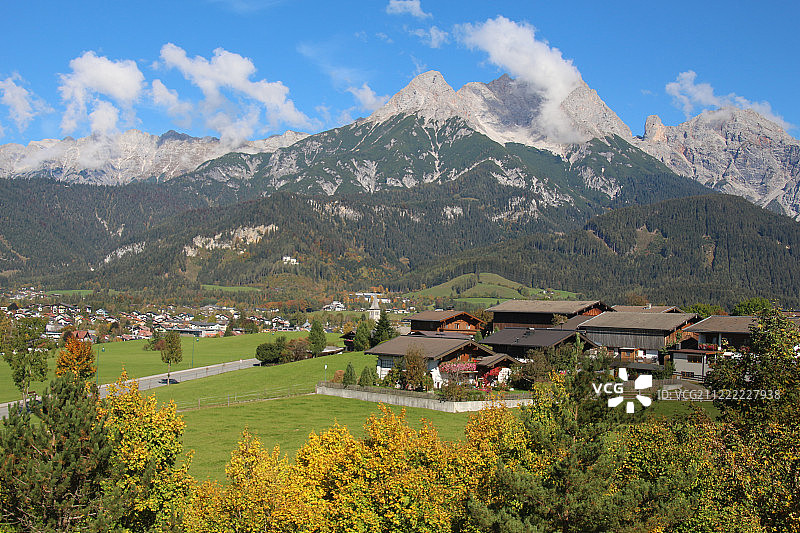 阿尔卑斯山村图片素材