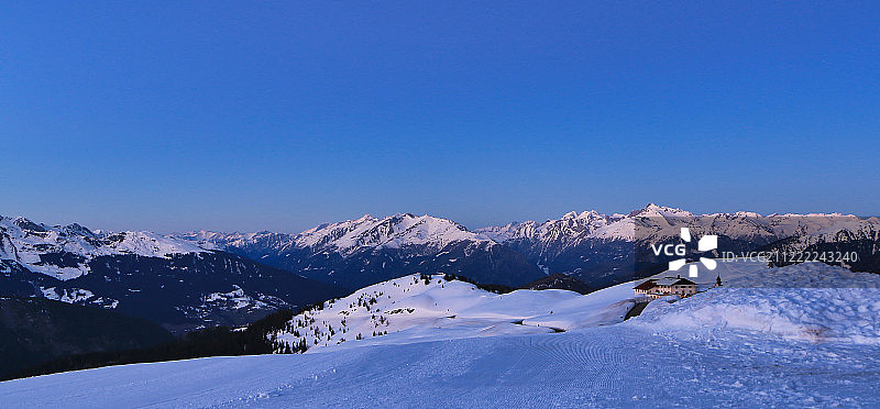 尧芬山口的傍晚图片素材