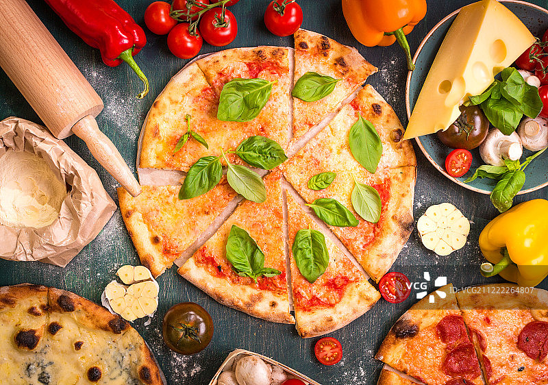 美味烤披萨切片图片素材