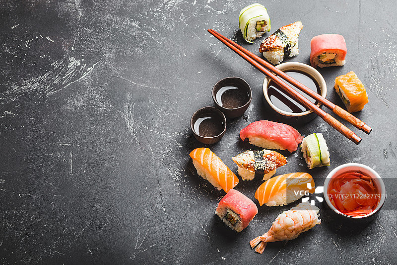 日式寿司拼盘图片素材