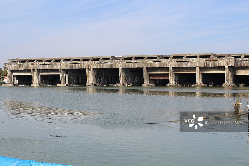 法国波尔多德国潜艇基地图片素材