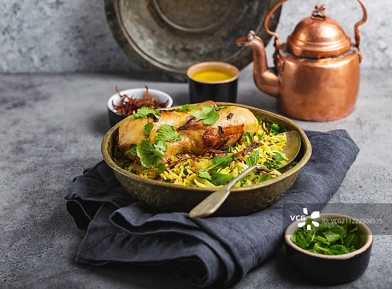 印度香米鸡肉炒饭图片素材