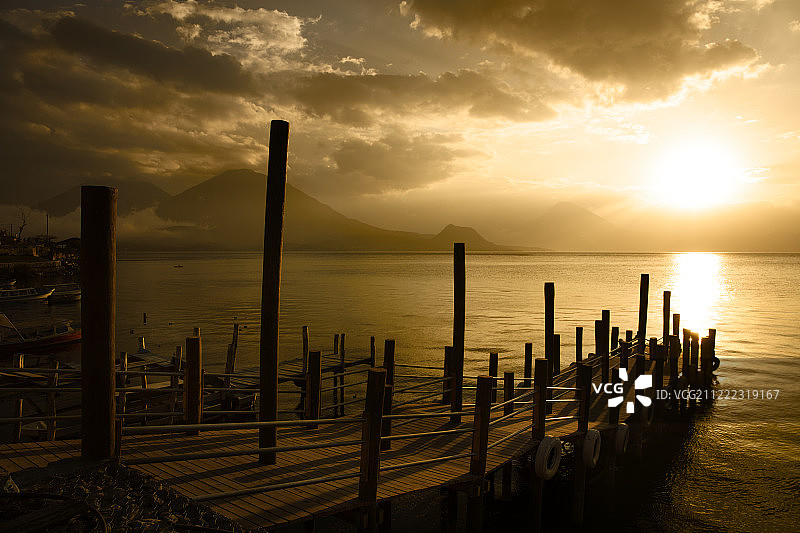 阿蒂特兰湖图片素材