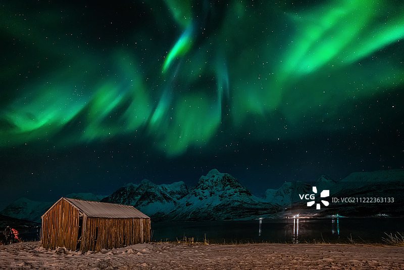 最后一夜图片素材