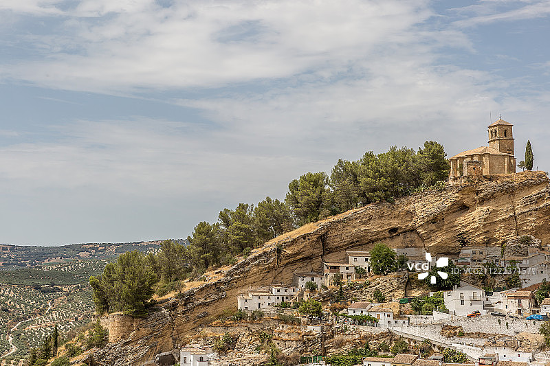 壮观的西班牙小镇蒙特弗里奥及其粉刷过的H图片素材