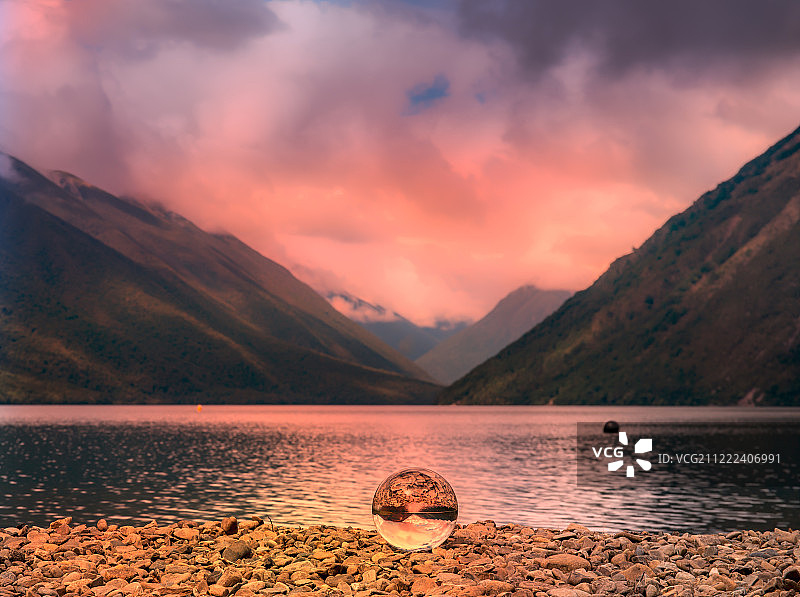 罗托伊蒂湖凯尔湾的色彩图片素材