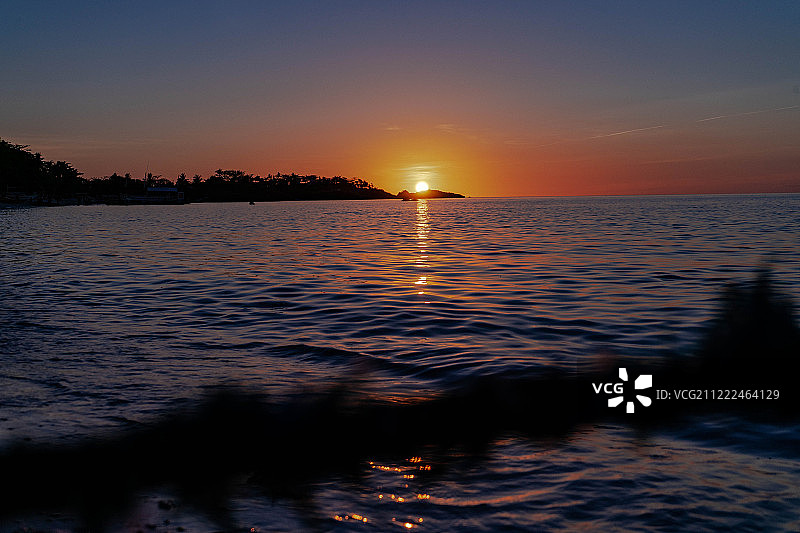 触电的感觉图片素材