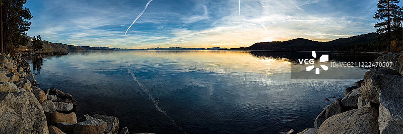 太浩湖日落全景照片图片素材