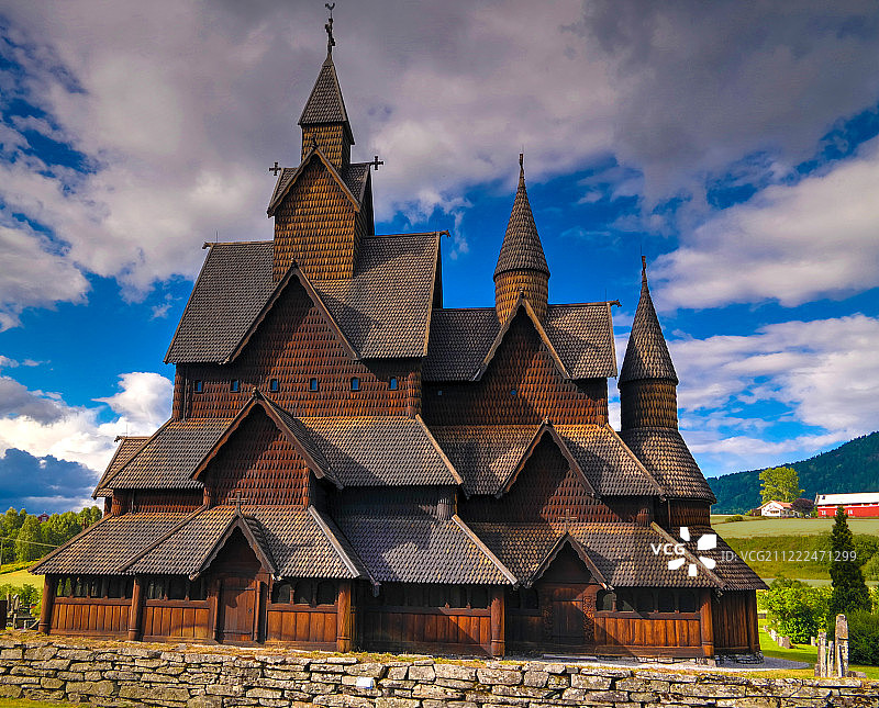 挪威海达尔木板教堂，诺托登市图片素材