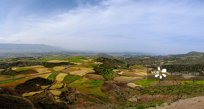 埃塞俄比亚拉利贝拉附近塞米恩山脉和梯田山谷航拍全景图片素材