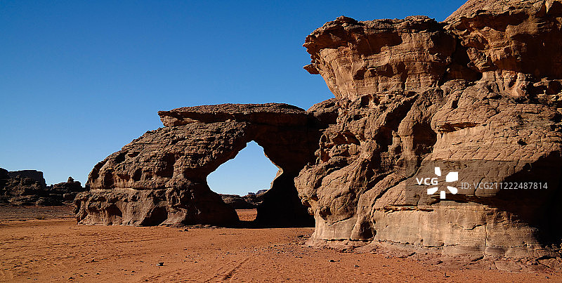 塔西利纳杰尔国家公园塔梅兹吉达沙丘和砂岩自然雕塑图片素材