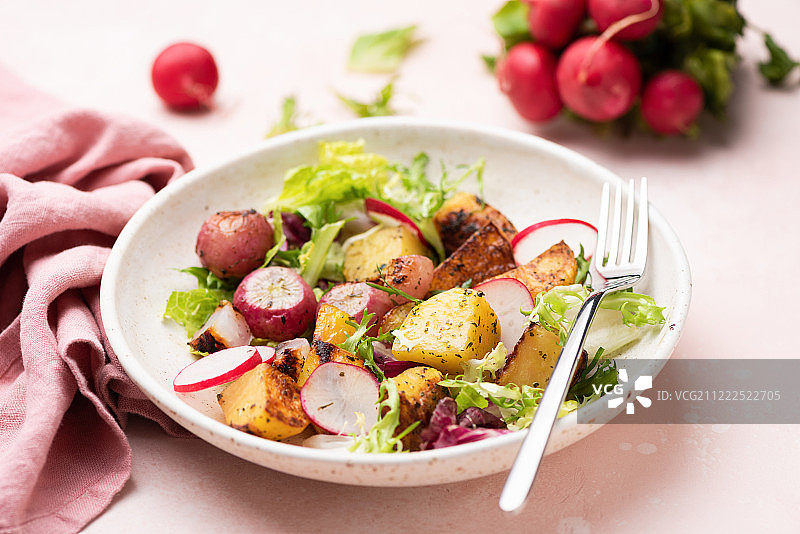 健康土豆萝卜沙拉图片素材