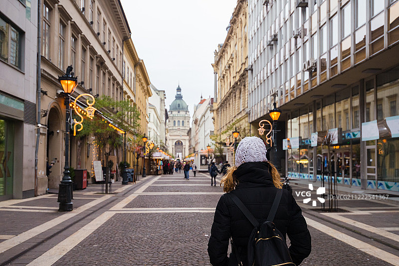 匈牙利布达佩斯圣斯蒂芬大教堂图片素材