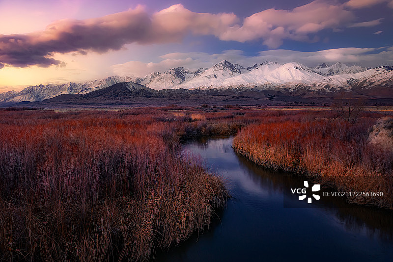 气喘吁吁图片素材