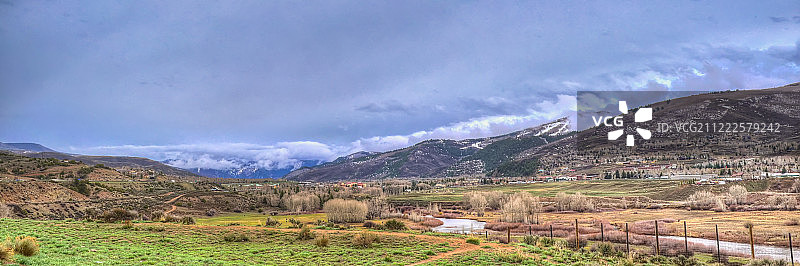 山脉全景图片素材