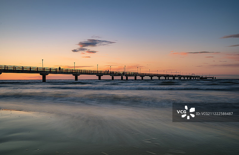阿尔贝克海桥图片素材