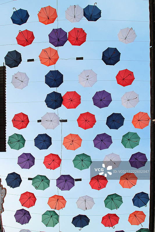 在伞下图片素材