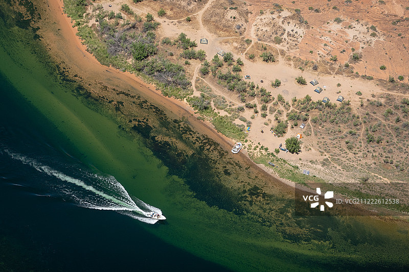 马蹄弯曲图片素材