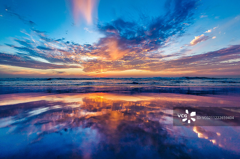 天空之镜图片素材