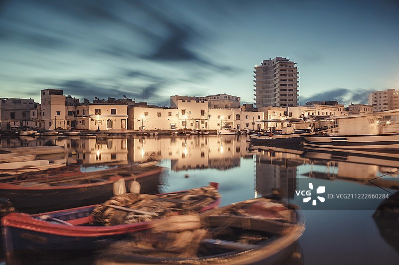 比塞大苏醒图片素材